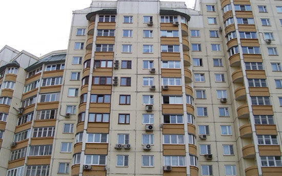 Остекление балкона в доме серии П 111М Солнечногорск