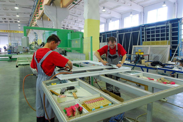 Фирма по остеклению балконов в Солнечногорск и Московской области Солнечногорск