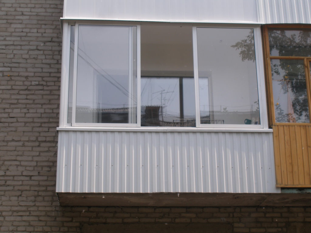 Установка пластиковых окон на балконе: остекление лоджии Солнечногорск