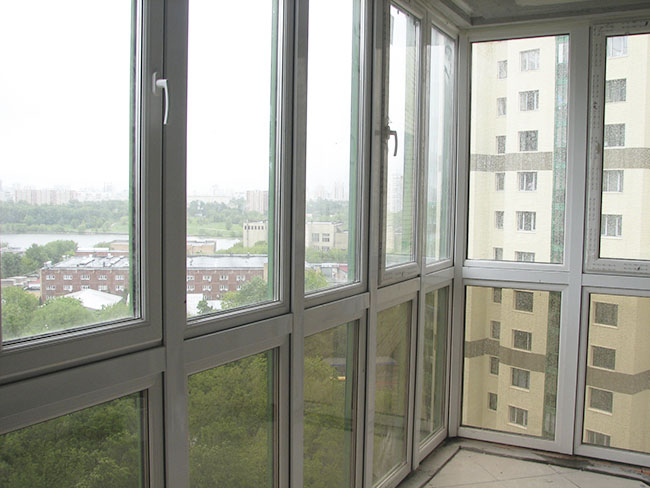 Остекление балкона в пол Солнечногорск